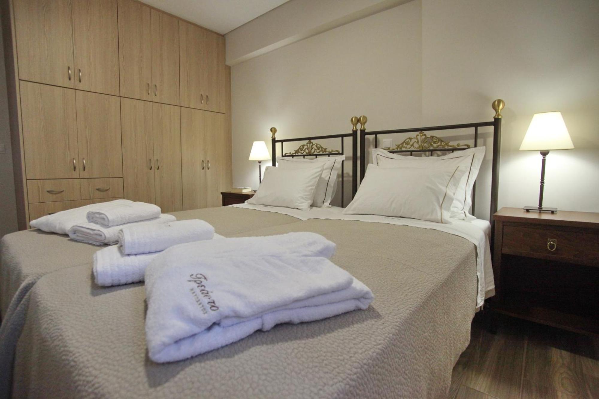 Treanto Nafpaktos Boutique Hotel Room photo